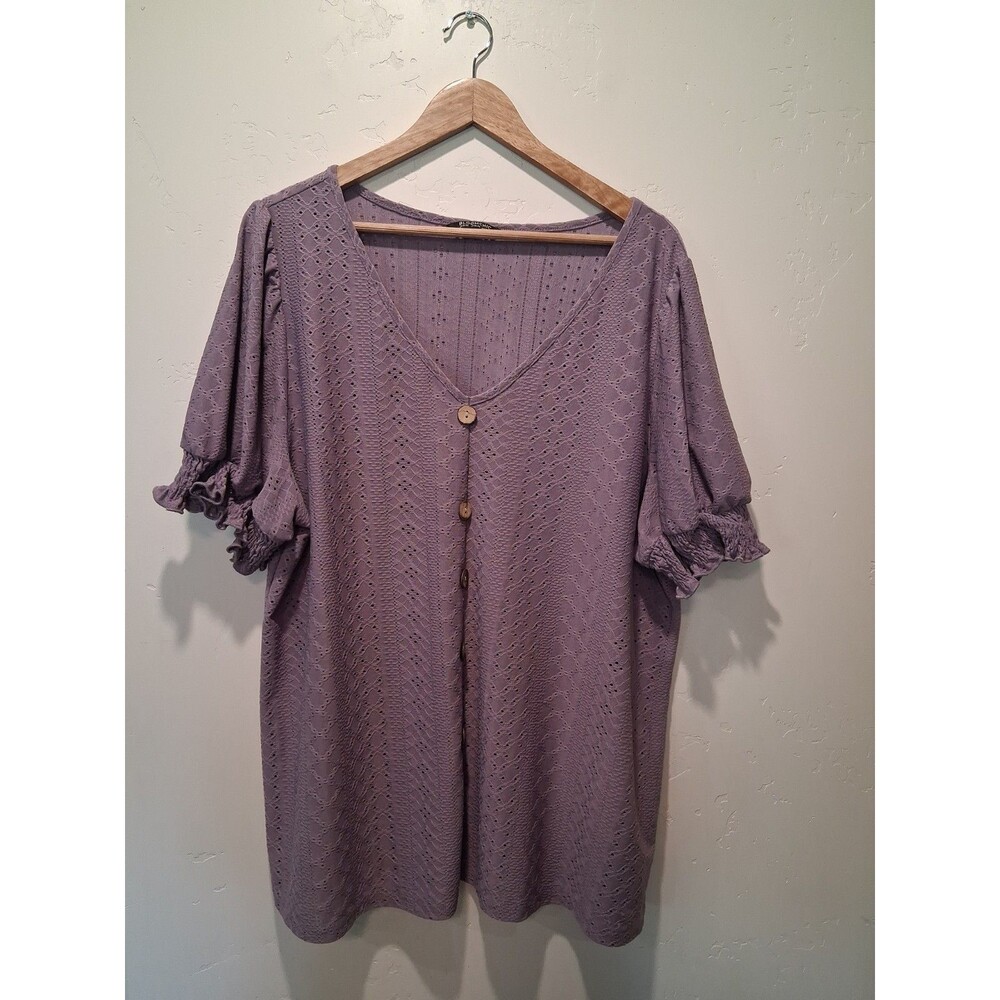Bloomchic Sz 18/20 Purple Eyelet Lace Pattern Blouse Puff Ruched Sleeves Buttons